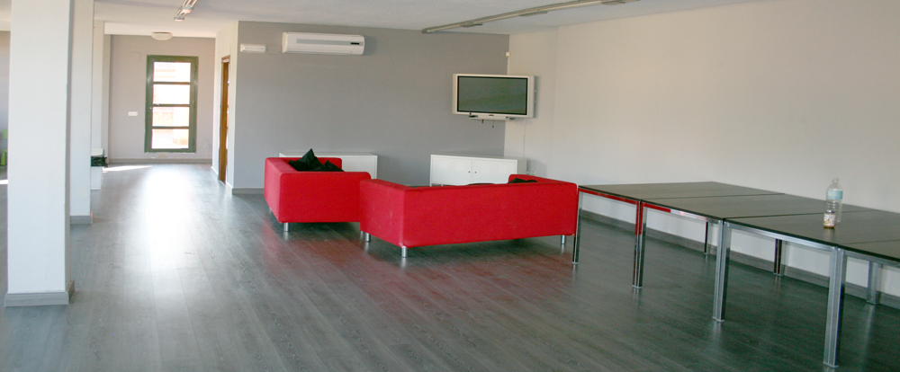 Salón de Jóvenes Salón de Jóvenes